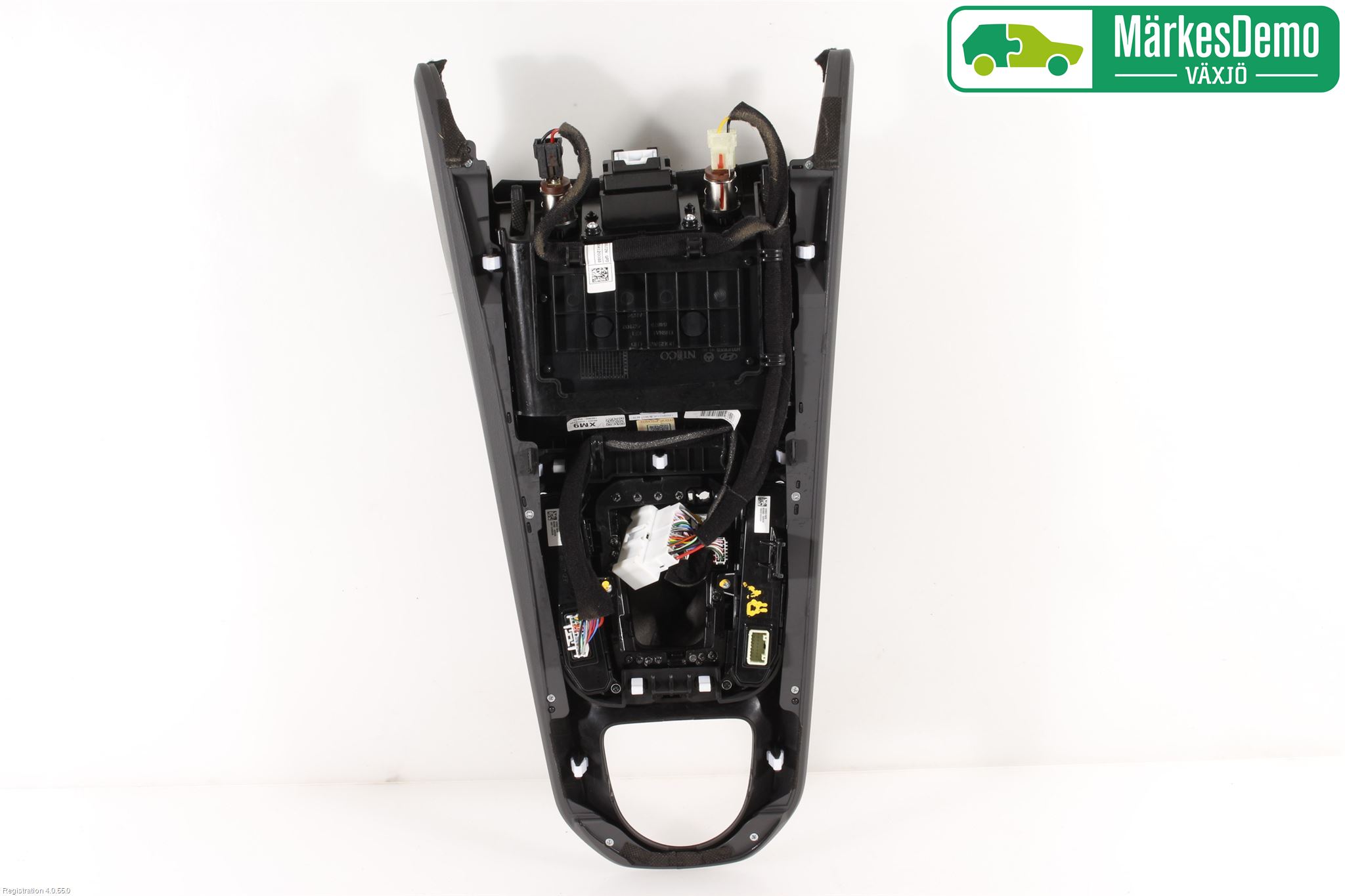 Hyundai IONIQ AE 17-22 Instrumentkonsoll Golv
