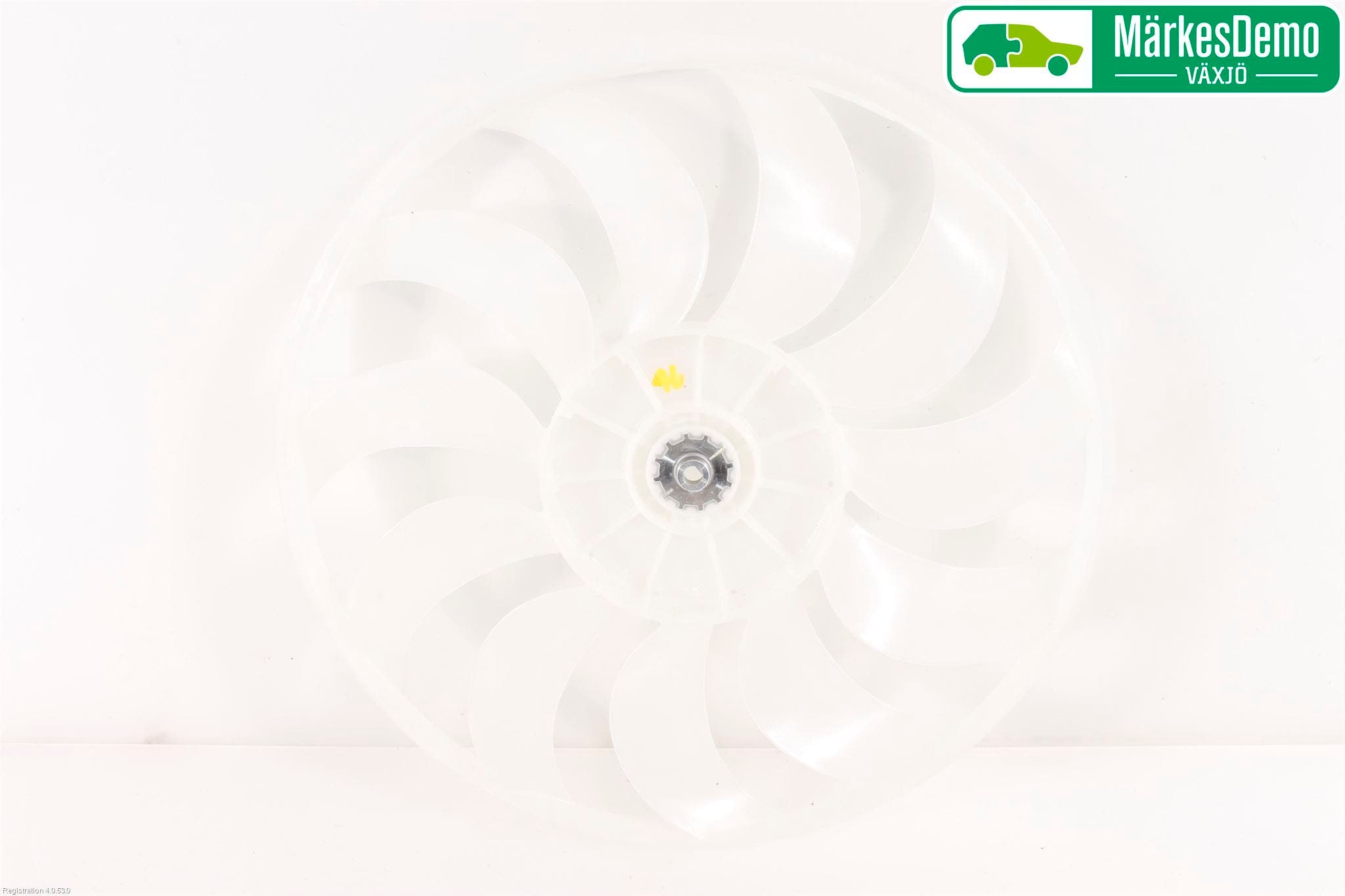 Mitsubishi OUTLANDER 13-21 Kylfläkt-Vinge