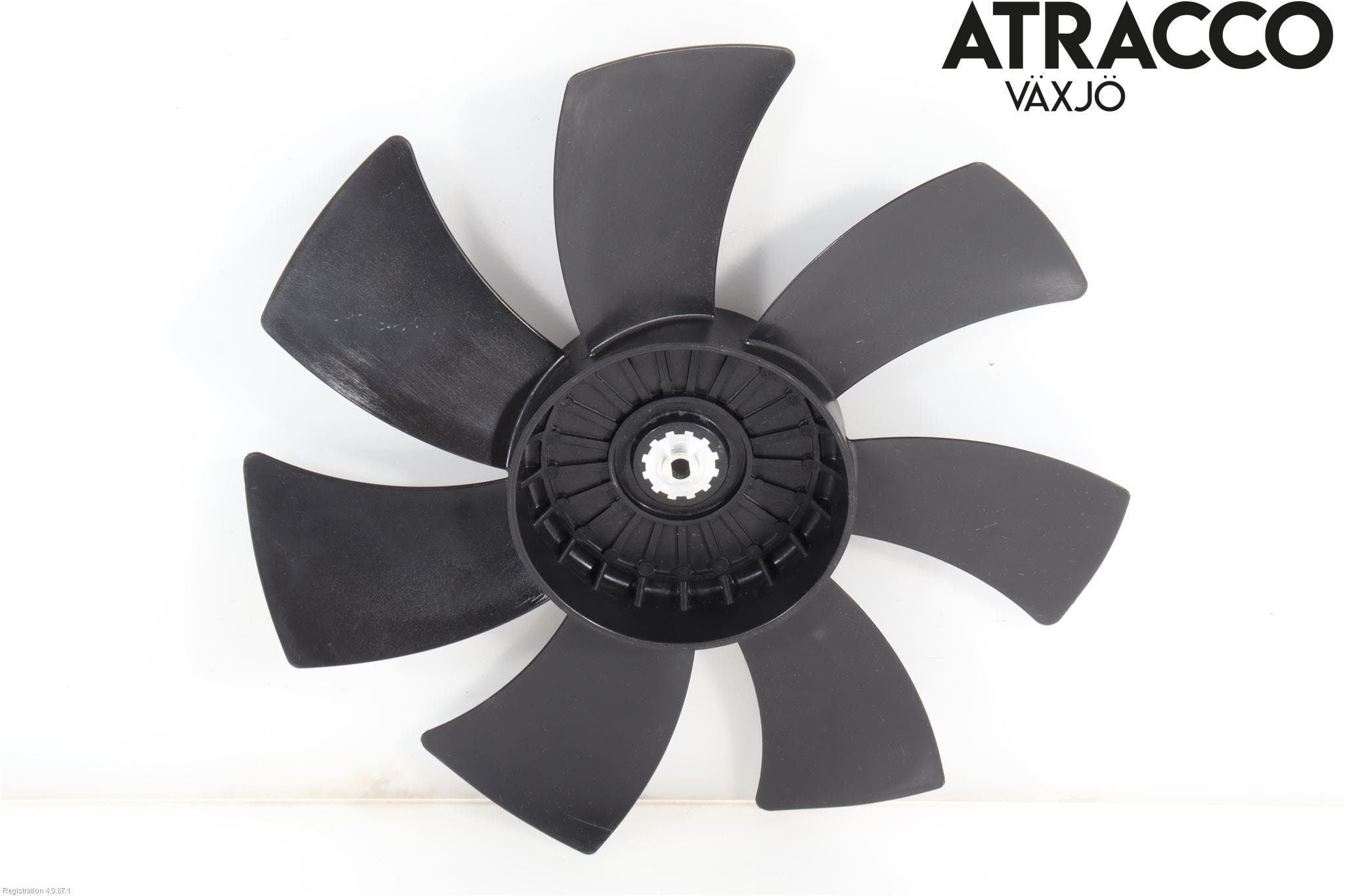 Toyota AVENSIS 07-08 Kylfläkt-Vinge