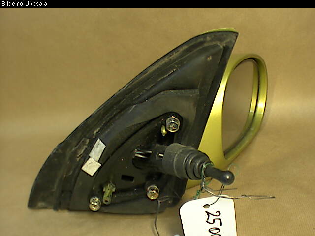 Kia RIO           01-05 Spegel Yttre Justerbar Hö