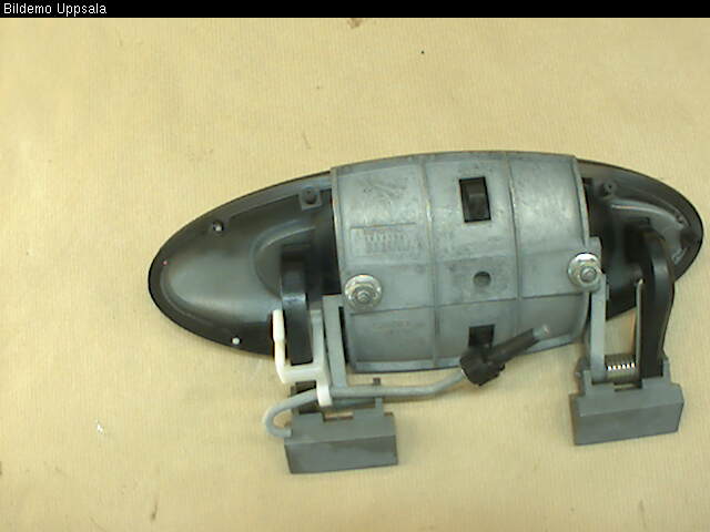 Saab 9-5     06-10 Dörrhandtag Yttre Hö