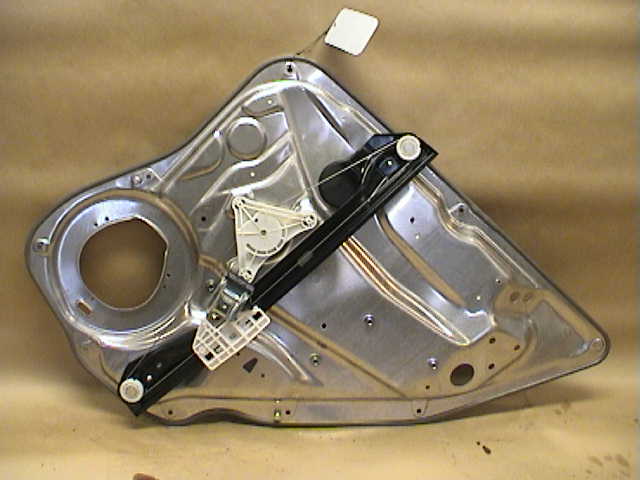 Mercedes-Benz MB C-KLASS (W204) 07-15 Fönsterhiss El Kompl