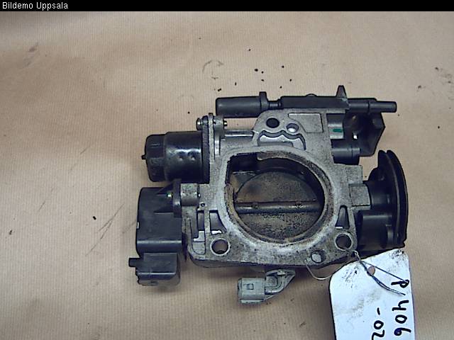 Peugeot 406     99-04 Injspjällhus