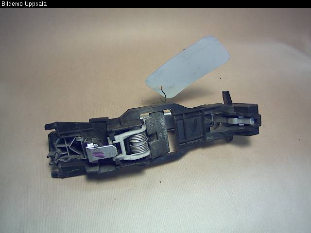 Mercedes-Benz MB CLK (C209) 02-09 Dörrhandtag Yttre Hö