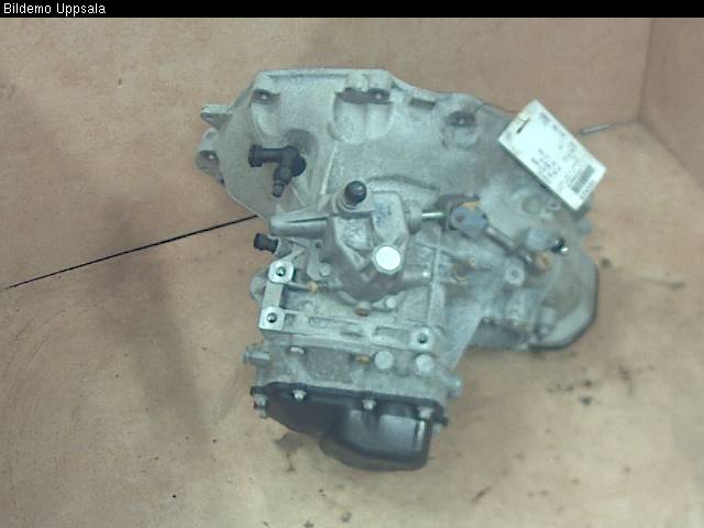 Opel CORSA D 07-14 Växellåda Man 5 Vxl