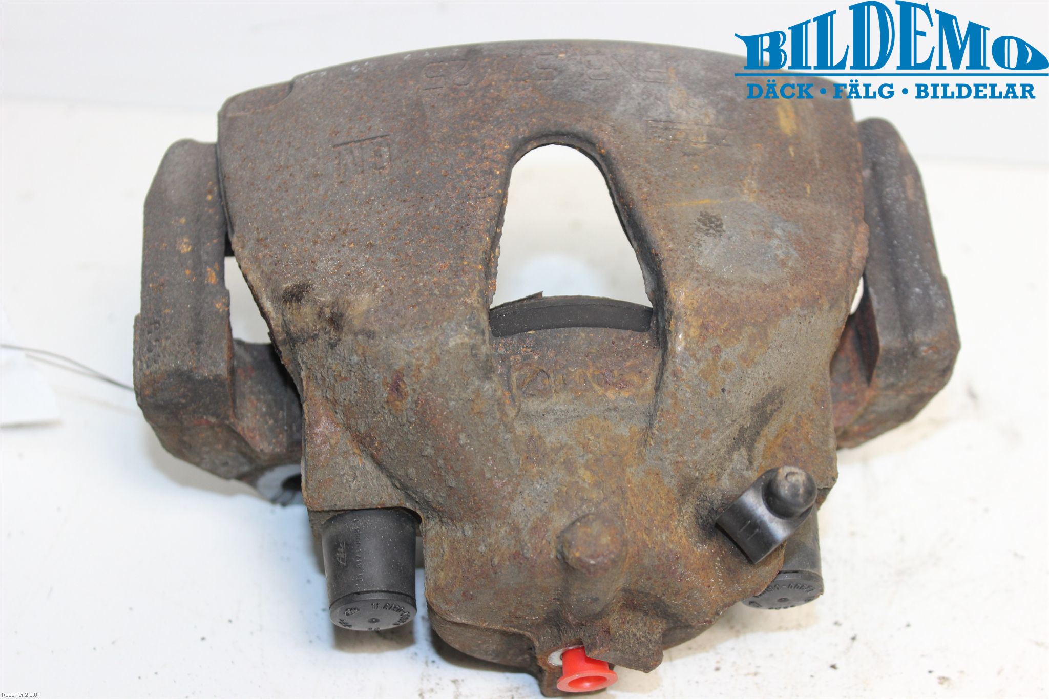 Saab 9-5     06-10 Bromsok Fram Höger