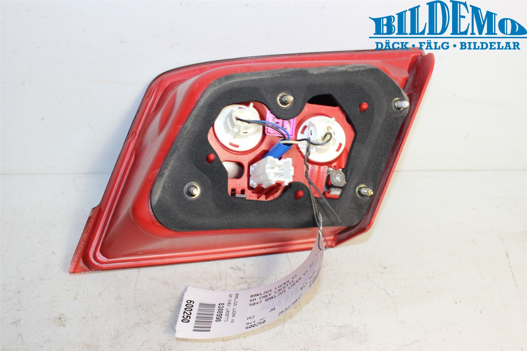 Chevrolet LACETTI Bakljus Lucka Vä