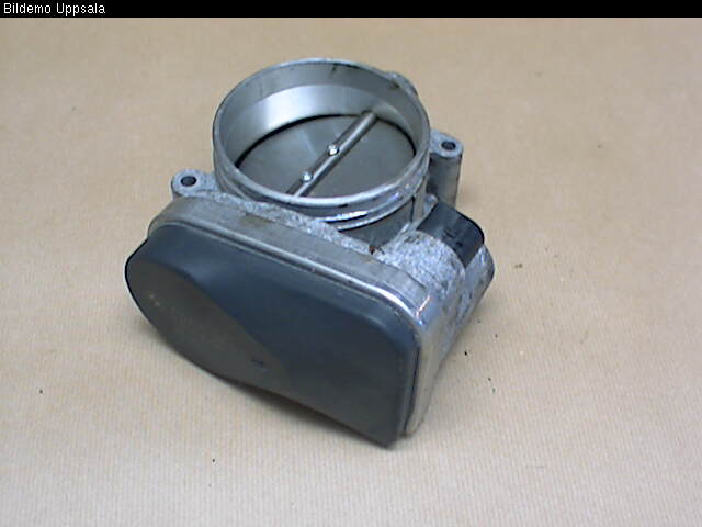 BMW 7 E65/66    00-08 Injspjällhus