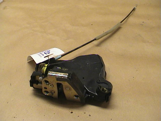 Toyota COROLLA 02-07 Låskista-Dörrlås