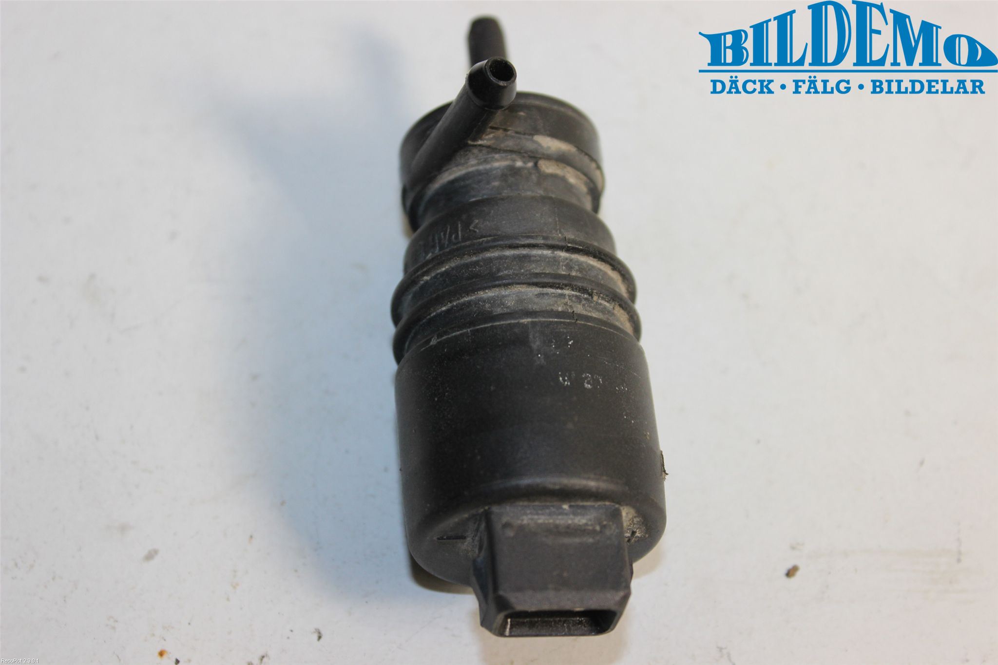 Saab 9-5 -05 Spolarpump Baklucka