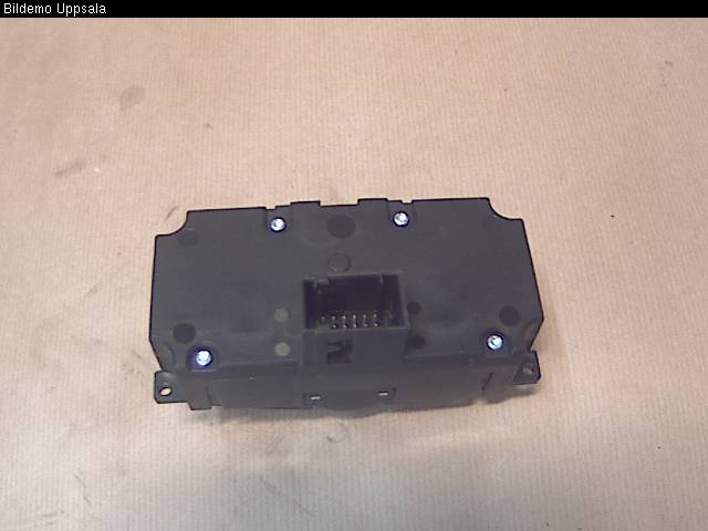 BMW 5 E60/61 Sed/Tou 02-10 Strömställare Ljus