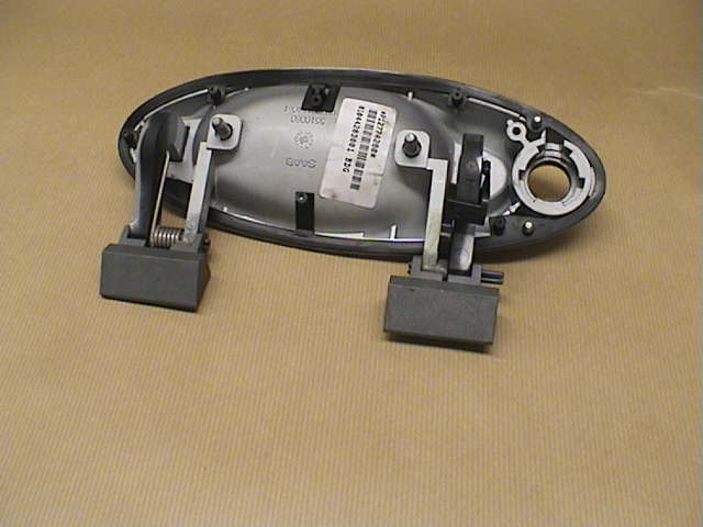 Saab 9-5     06-10 Dörrhandtag Yttre Vä