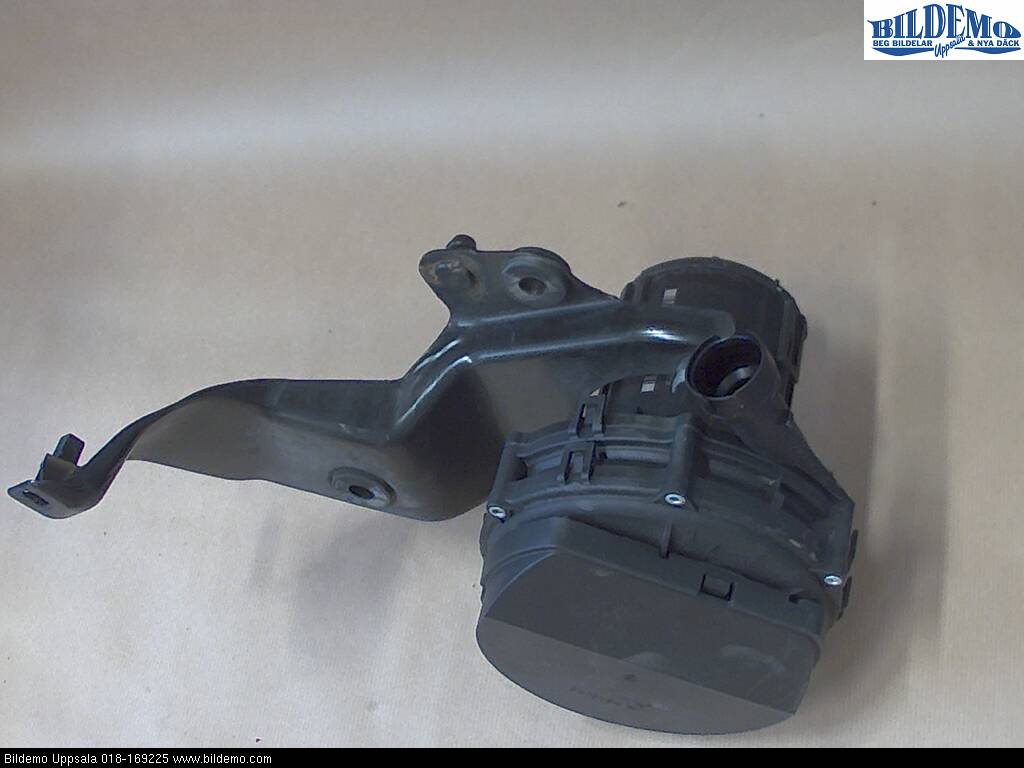 BMW 3 E46      98-05 Luftpump-Avgasrening