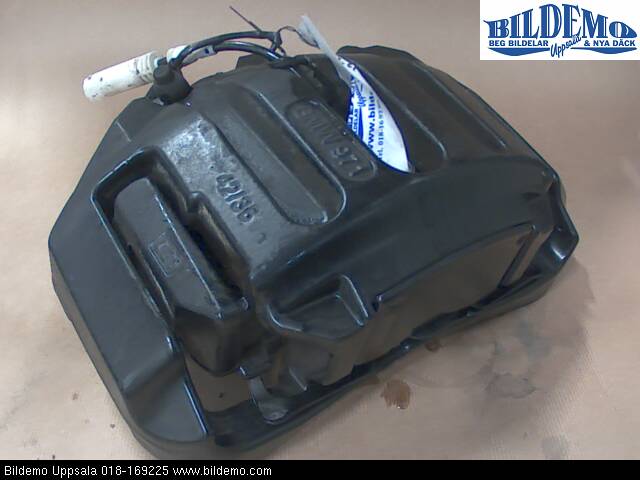 BMW 6 E63/64    02-10 Bromsok Fram Vänster