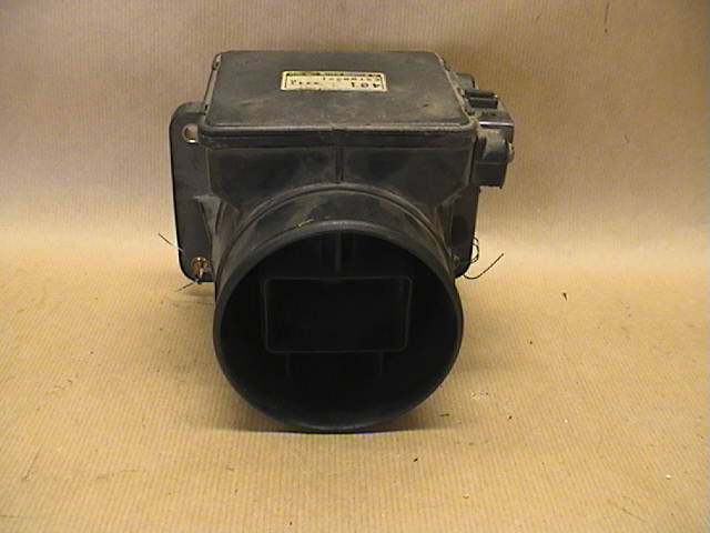 Mitsubishi CARISMA 96-99 Injluftmassamätare