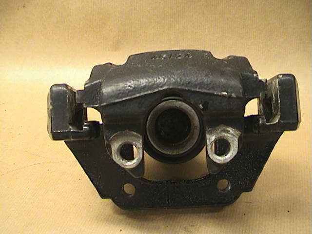 BMW 1 E82/88 Coupé/Cab 06-13 Bromsok Bak Vänster