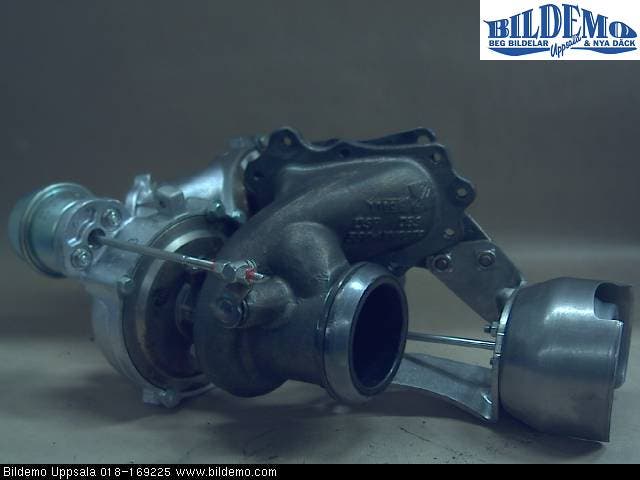 Mercedes-Benz MB C-KLASS (W204) 07-15 Turboaggregat