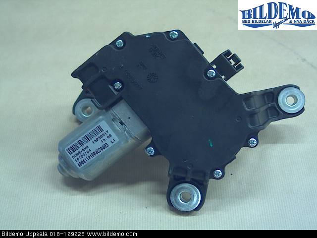 Opel ASTRA J 10-15 Torkarmotor Baklucka