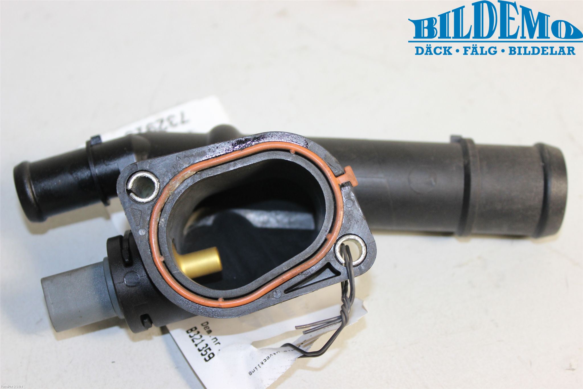 Volkswagen VW CADDY      04-10 Termostathus-Lock