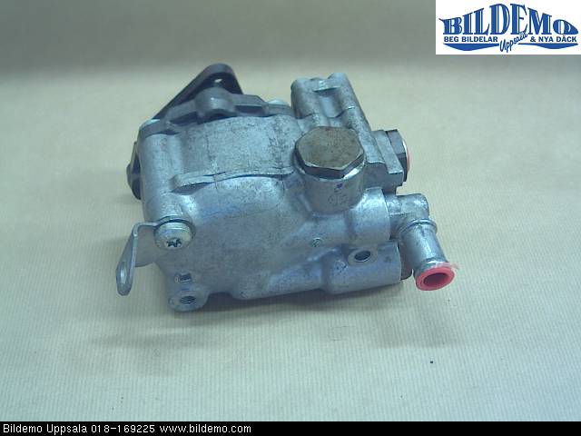 BMW 5 E60/61 Sed/Tou 02-10 Styrservopump