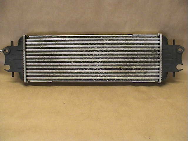 Opel VIVARO 01-14 Laddluft-Intercooler Kyl