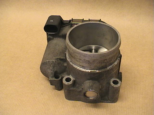 Audi A6/S6     97-05 Injspjällhus