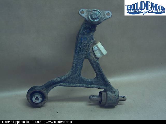 Volvo S60 05-10 Bärarm Fram Undre Vä