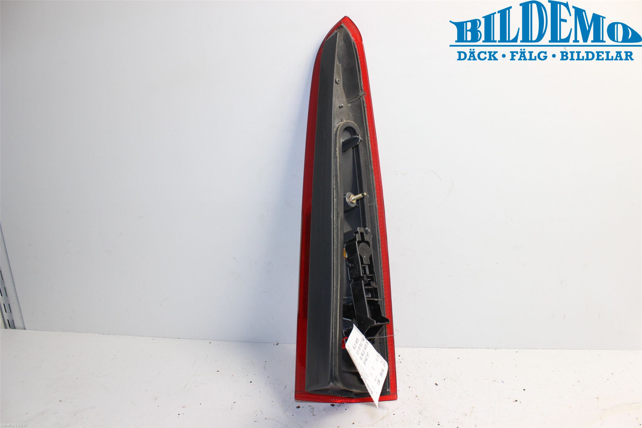 Volvo S70/V70/XC  97-00 Bakljus Vänster