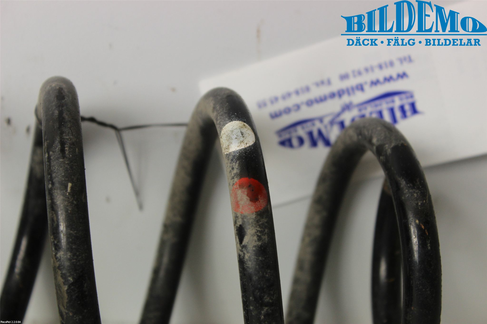 Nissan JUKE 10-14 Fjäder Bak