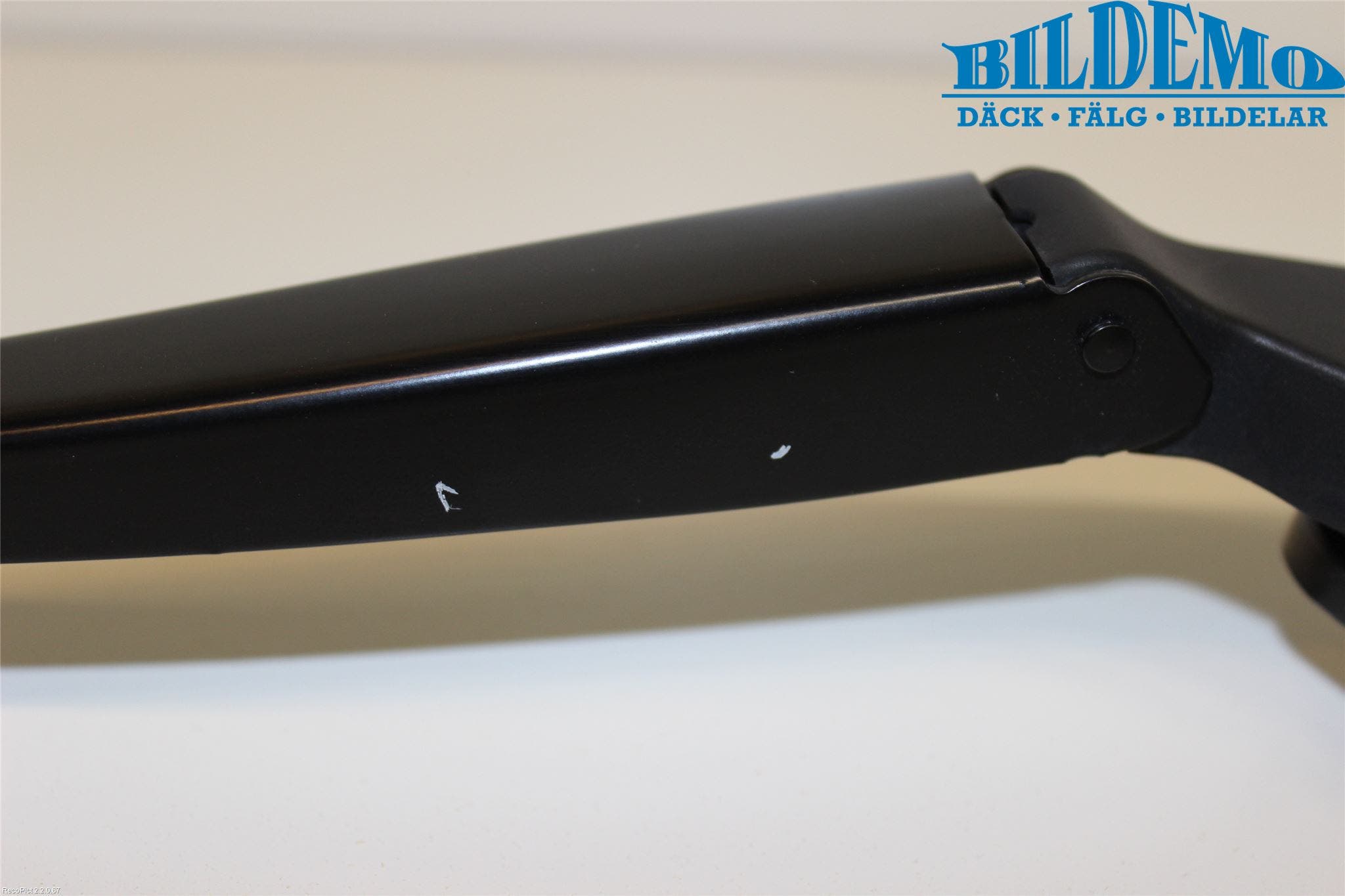 Mercedes-Benz MB E-KLASS (W212) 09-16 Torkararm Armar Vindruta