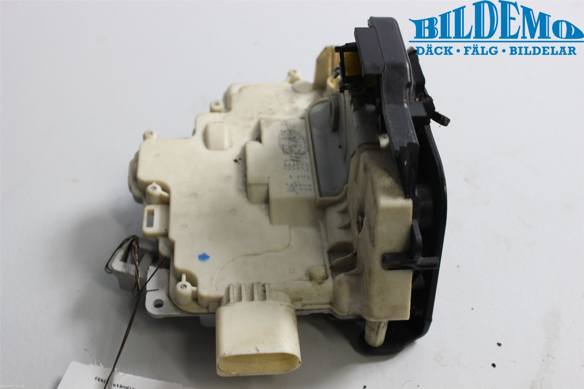 Audi A4/S4 05-07 Låskista-Dörrlås