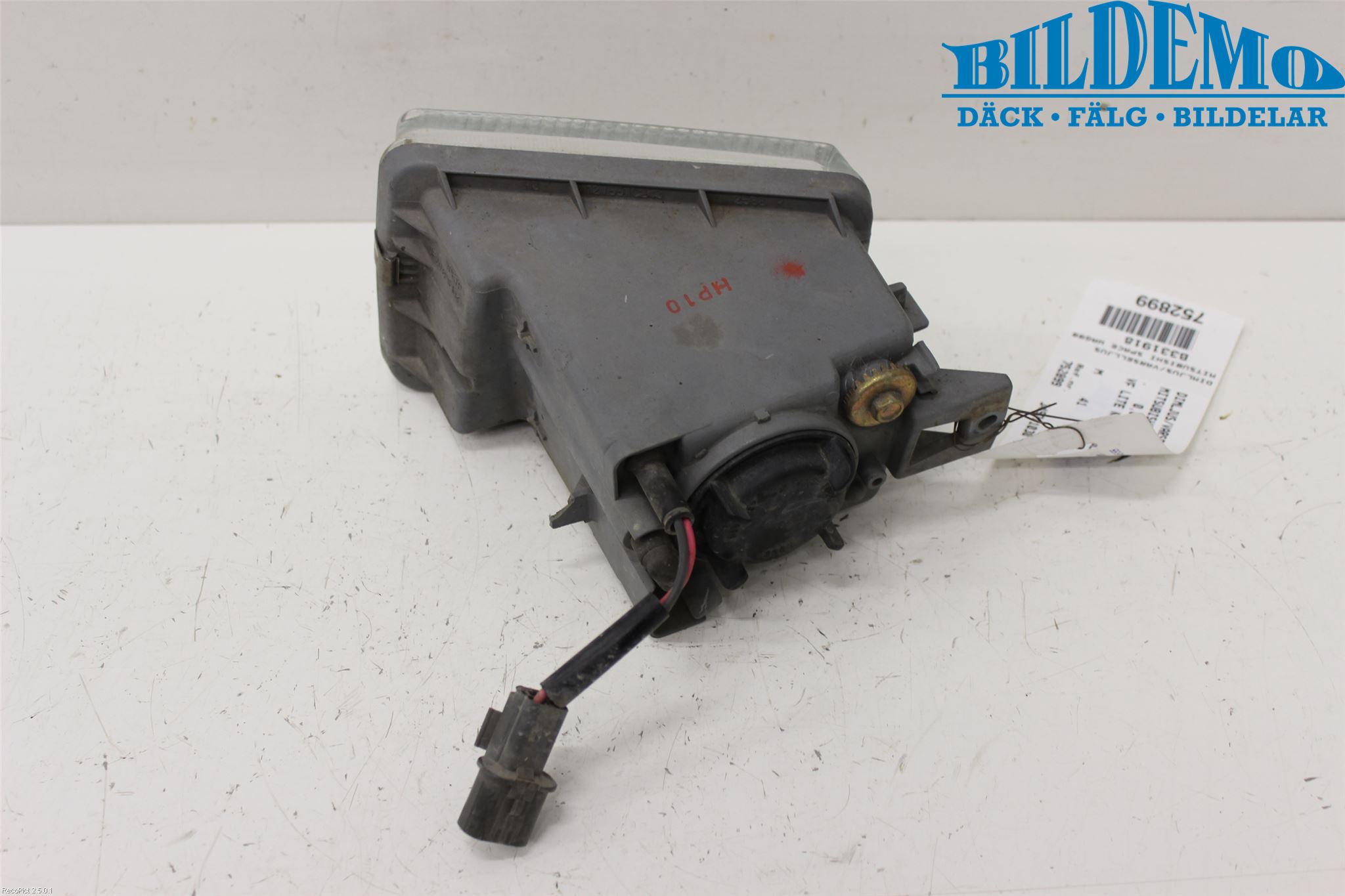 Mitsubishi SPACE WAG 99- Dimljus-Varselljus Fram