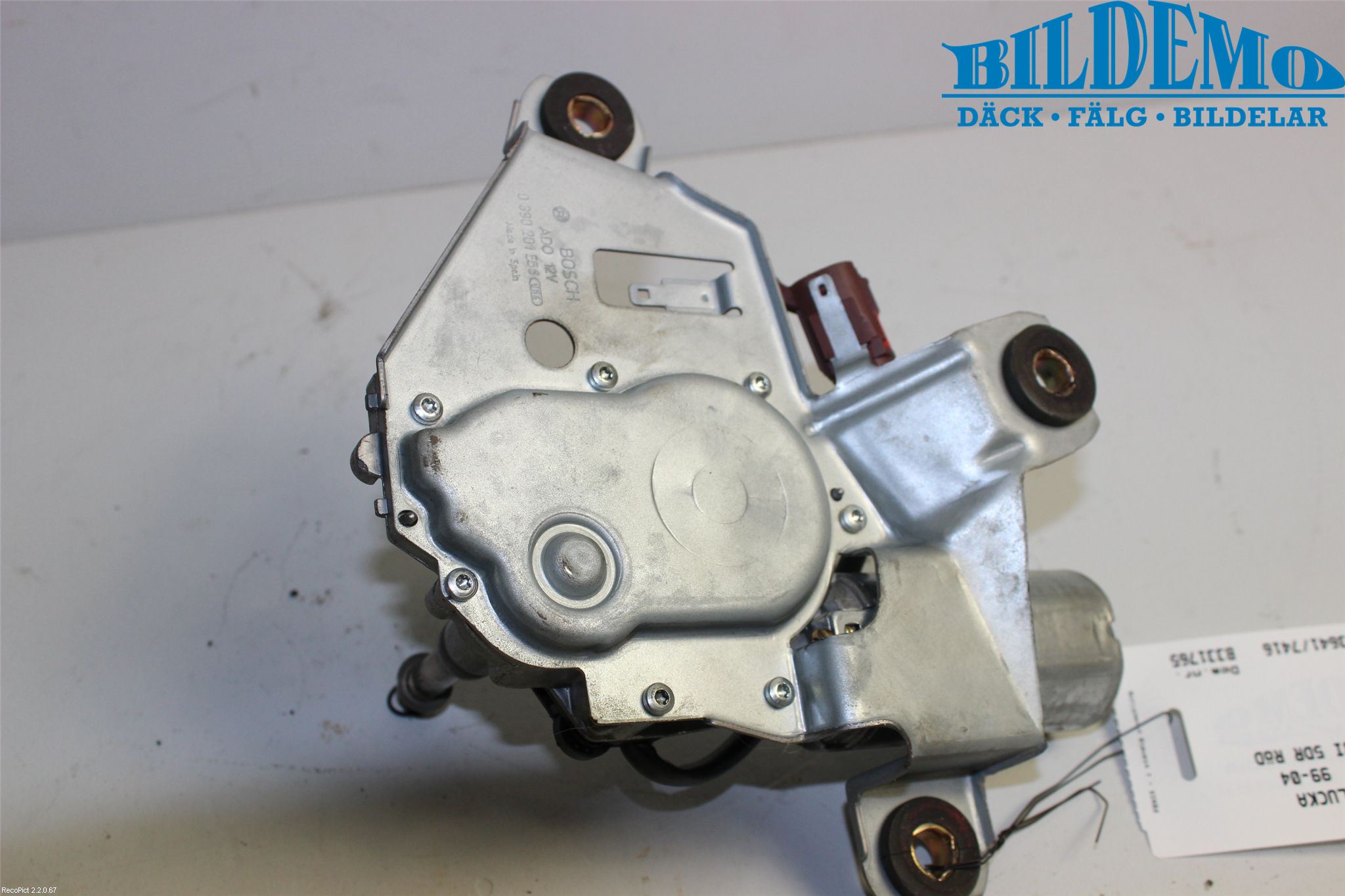 Peugeot 406     99-04 Torkarmotor Baklucka