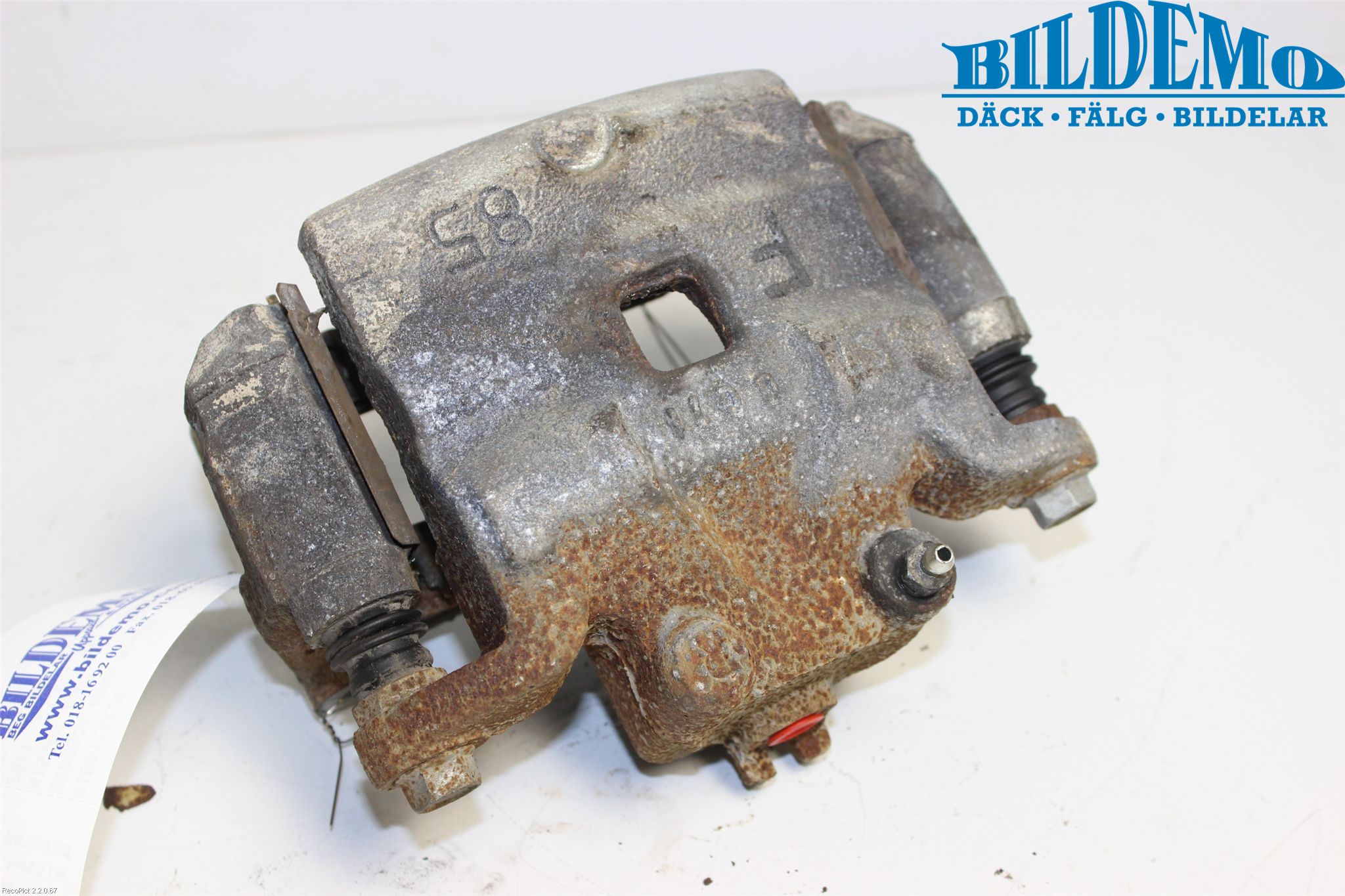 Nissan JUKE 10-14 Bromsok Fram Höger