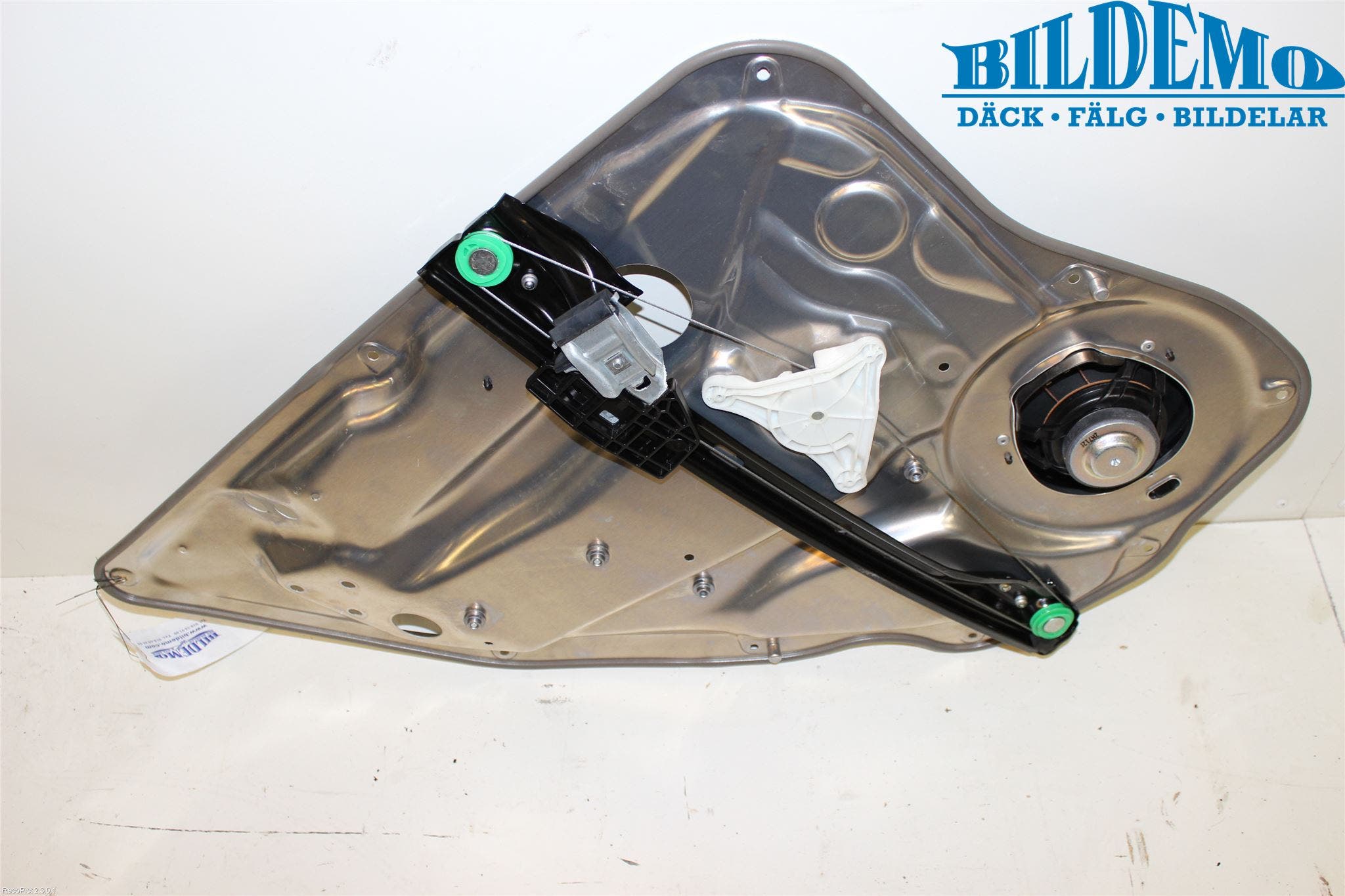 Mercedes-Benz MB C-KLASS (W204) 07-15 Fönsterhiss El Kompl