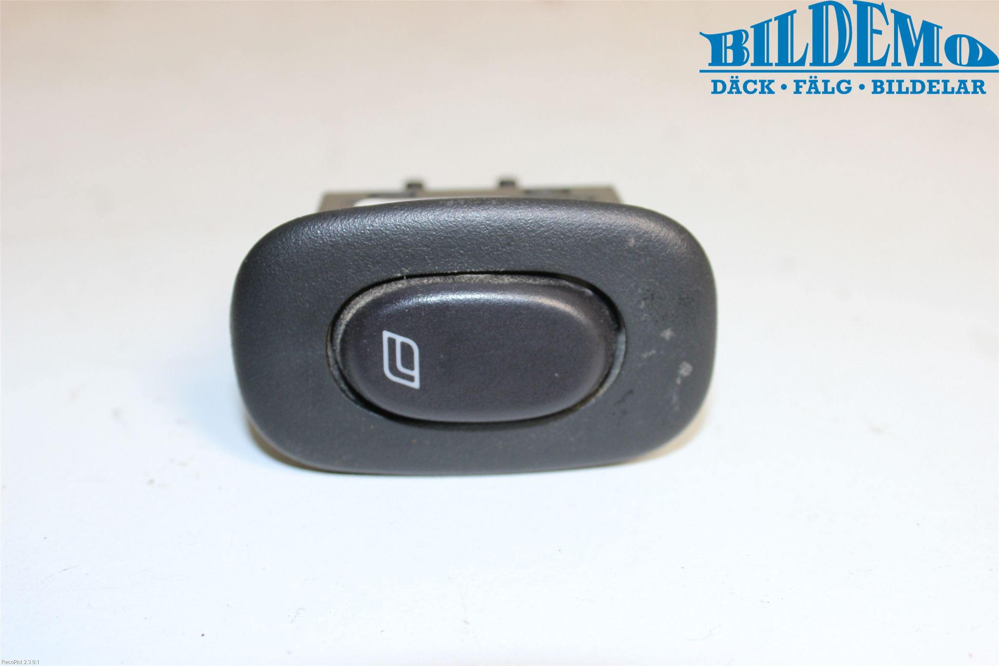 Saab 9-5     06-10 Strömställare Elhiss