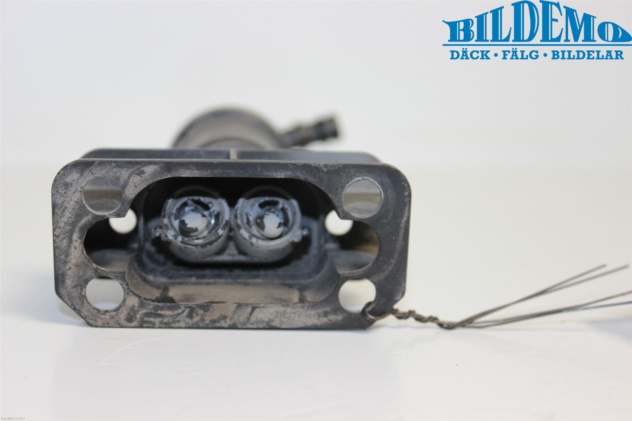 Audi A6/S6     97-05 Spolarmunstycke Strålkastare