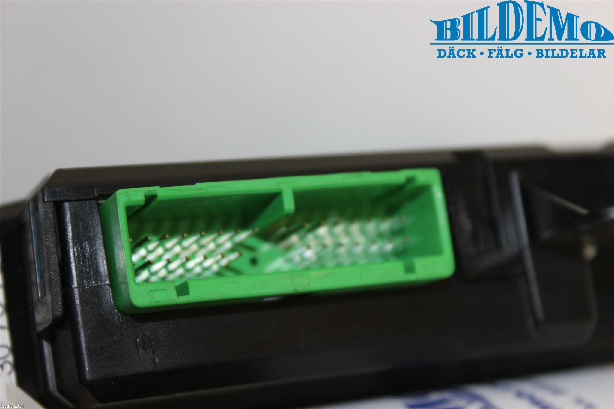 Volvo S60 05-10 Strömställare Elhiss