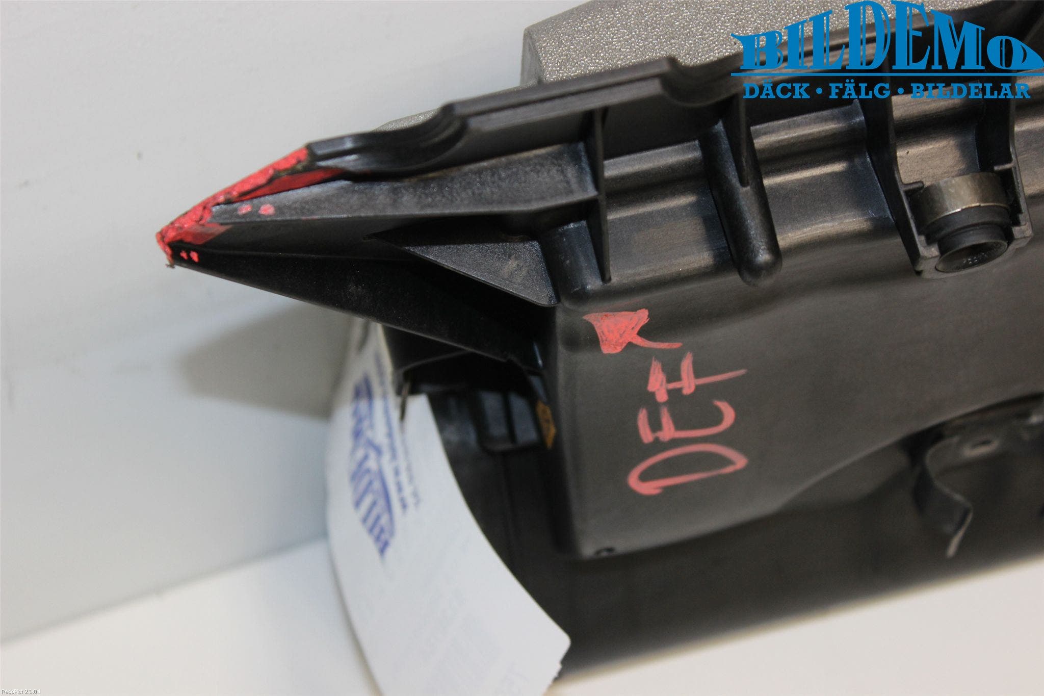 Mercedes-Benz MB CLS (C219) 03-11 Luftrenare