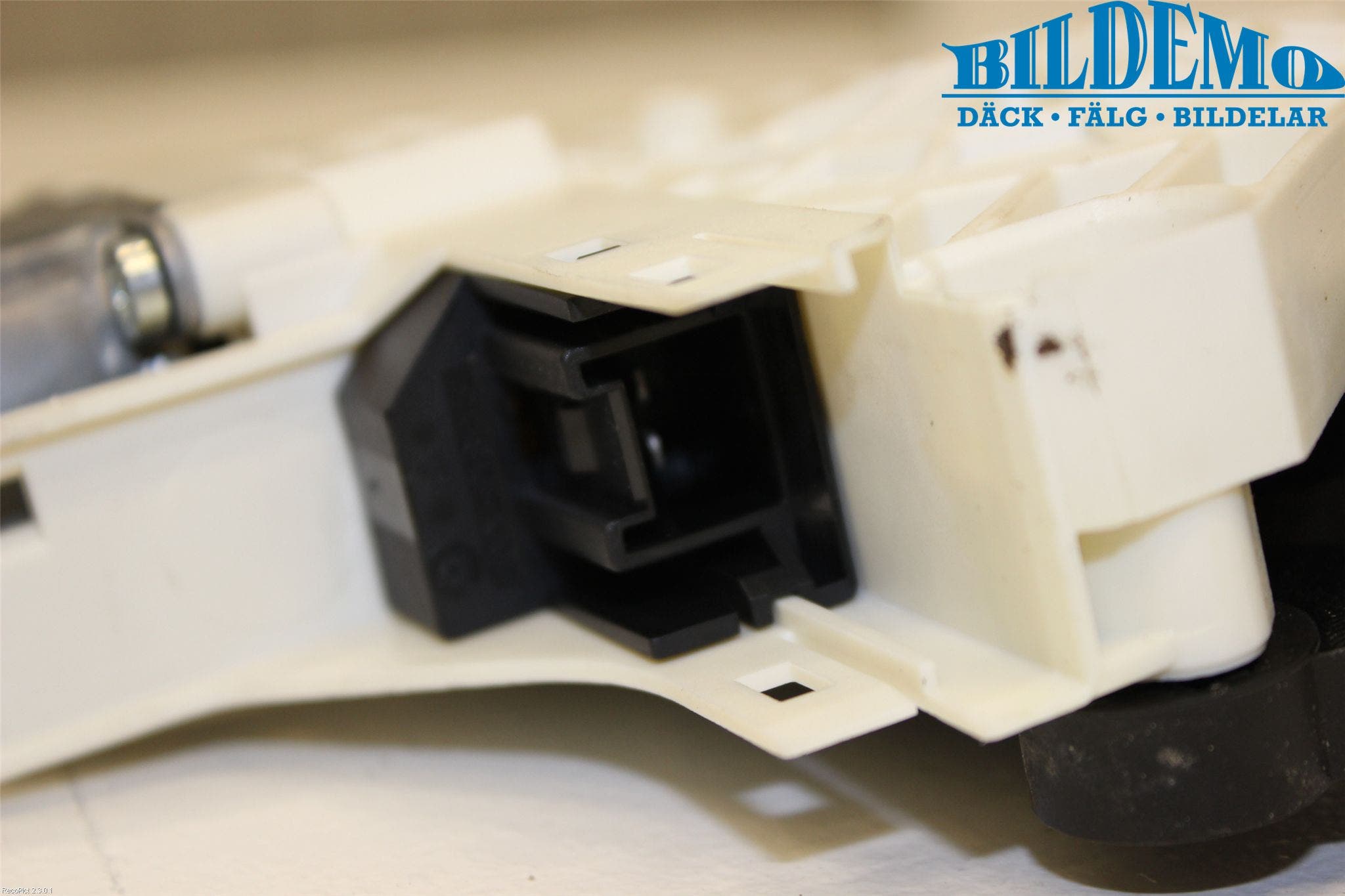 Audi Q5 09-16 Fönsterhiss El Kompl