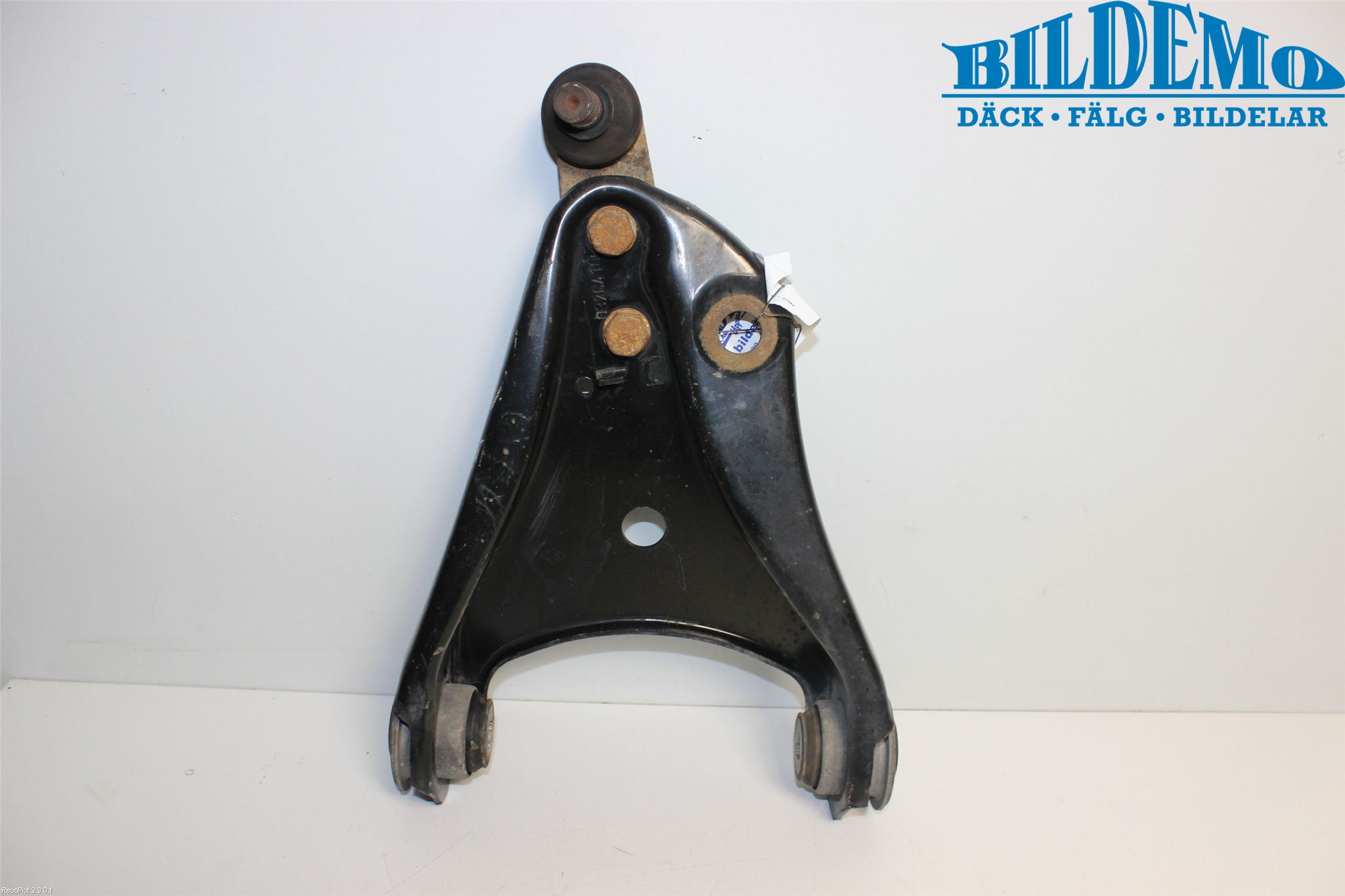 Renault KANGOO I 03-08 Bärarm Fram Undre Hö