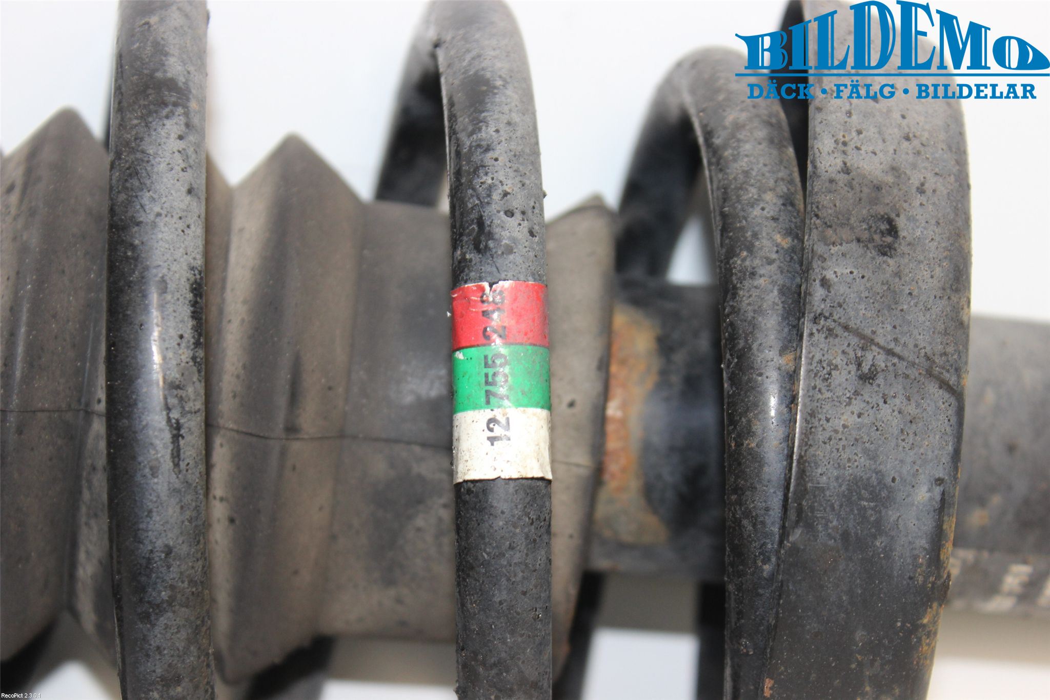 Saab 9-5     06-10 Fjäderben Fram Höger