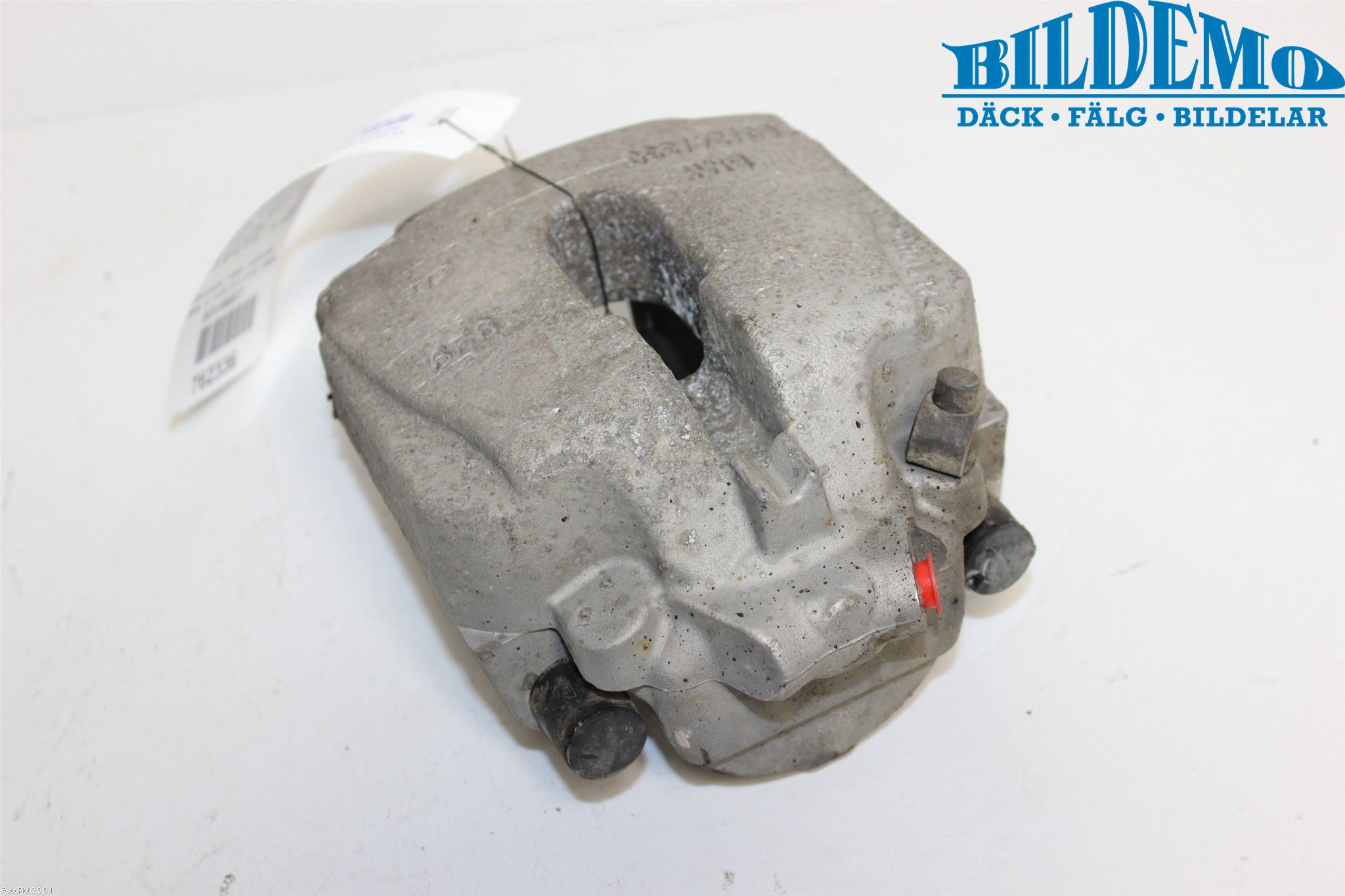 BMW 5 F10/F11/F18 09-17 Bromsok Fram Vänster