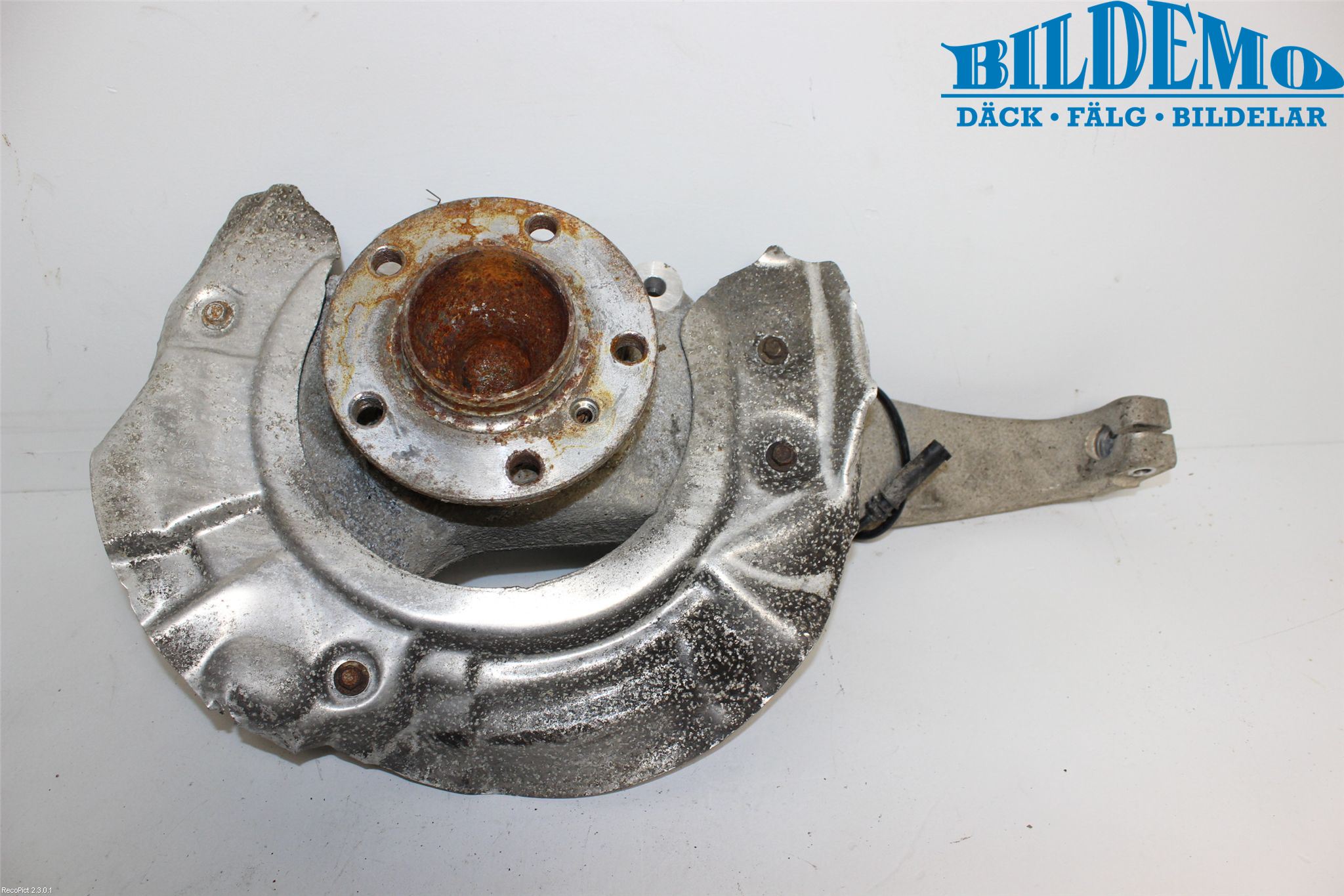 BMW 5 F10/F11/F18 09-17 Styrspindel Lagerhus Hö