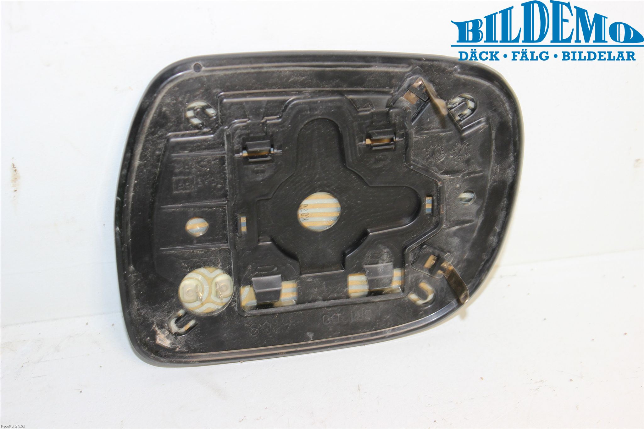 Toyota HILUX 05-16 Spegelglas Hö