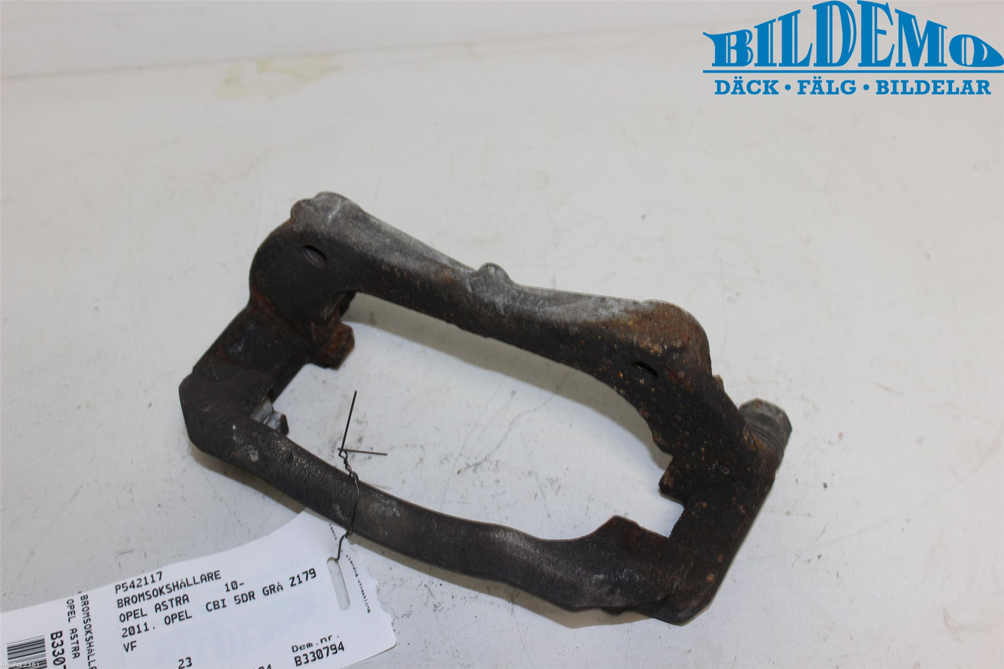 Opel ASTRA J 10-15 Bromsokshållare