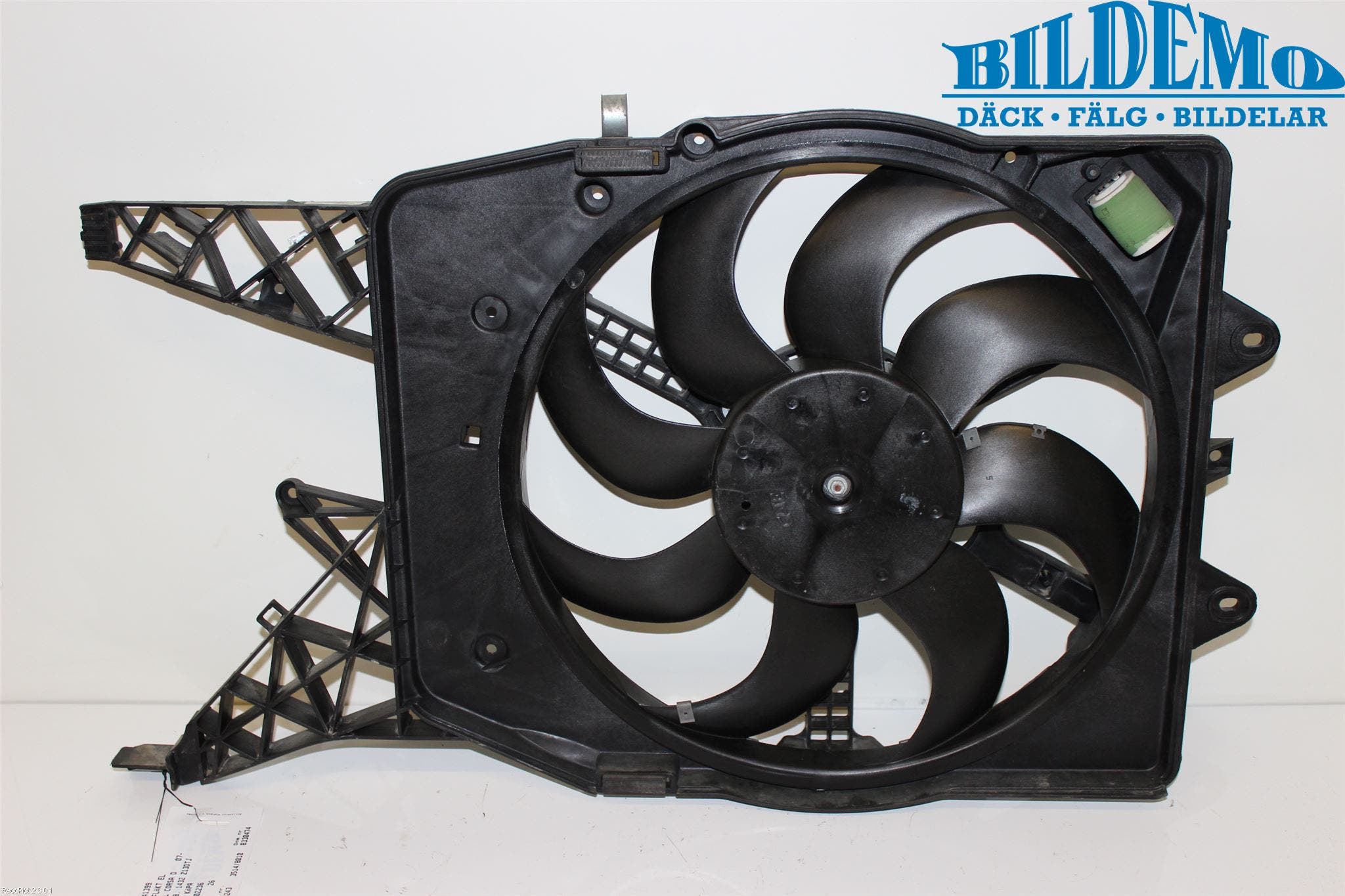 Opel CORSA D 07-14 Kylfläkt El