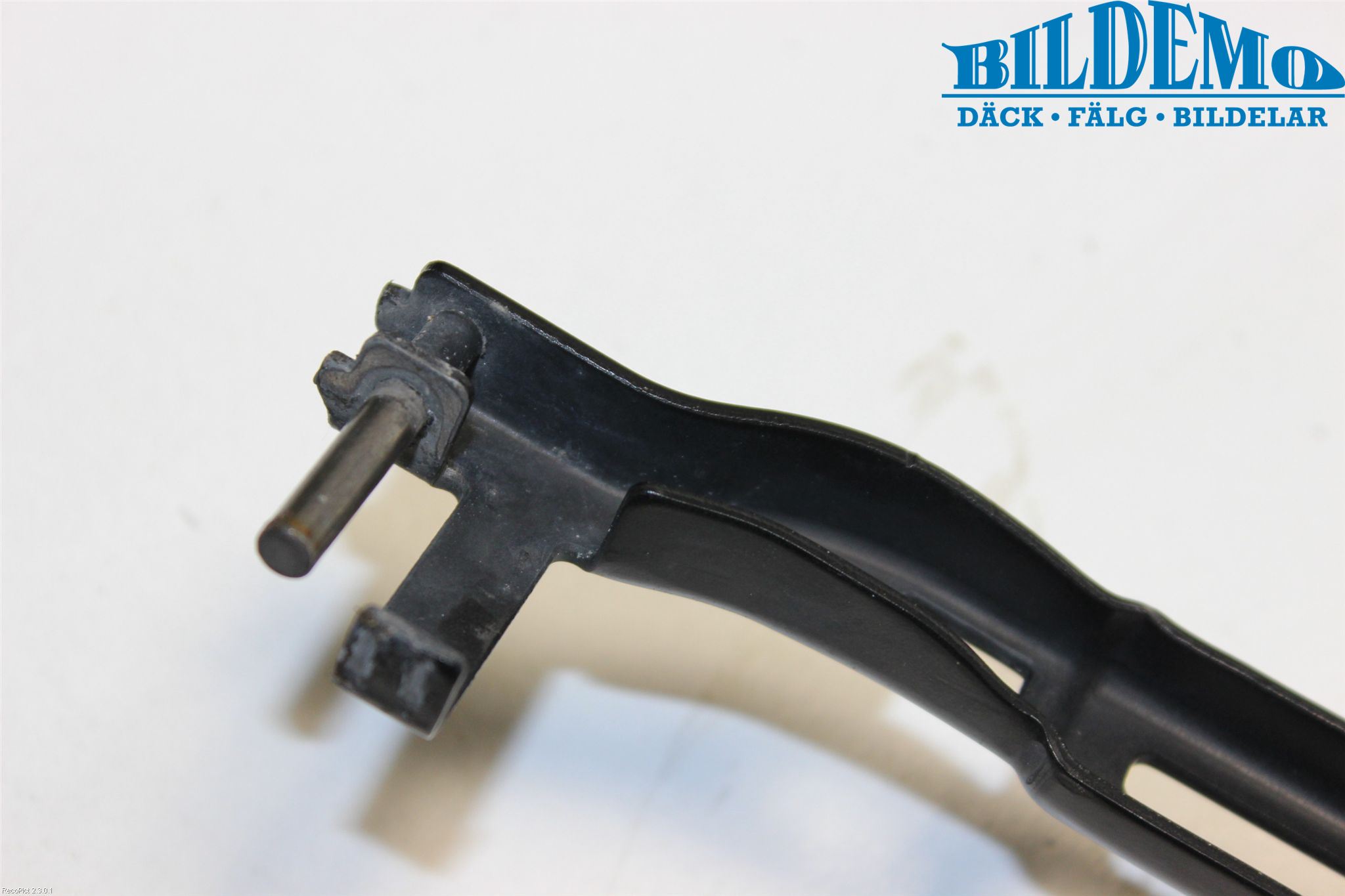 BMW 3 E90/91 SED/TOU 05-12 Torkararm Armar Vindruta