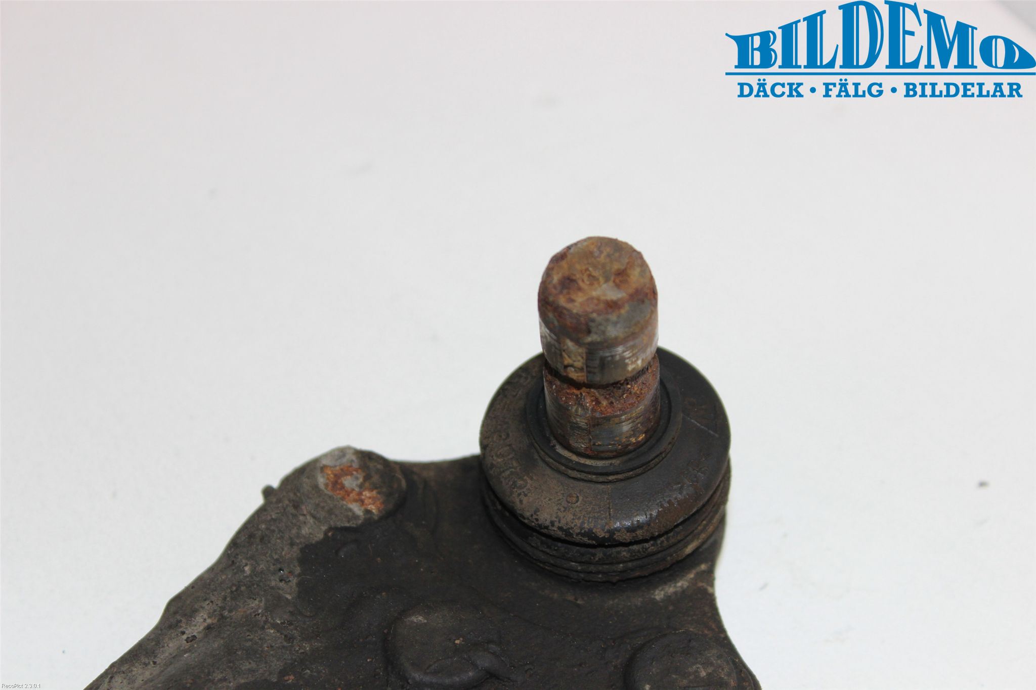 Opel ASTRA H 04-12 Bärarm Fram Undre Hö