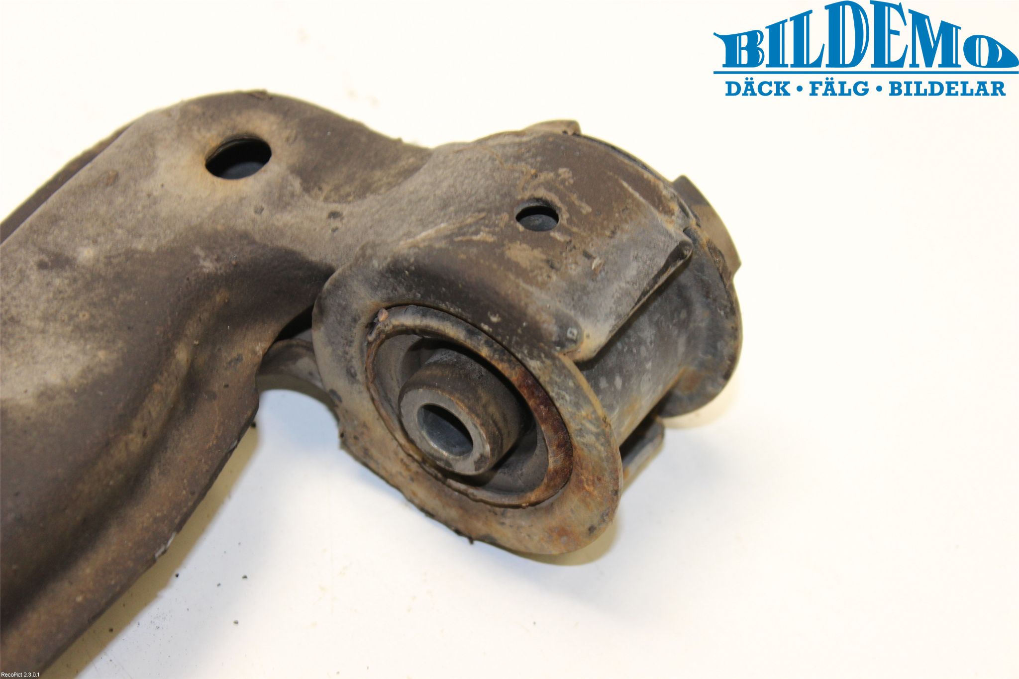 Opel ASTRA H 04-12 Bärarm Fram Undre Hö